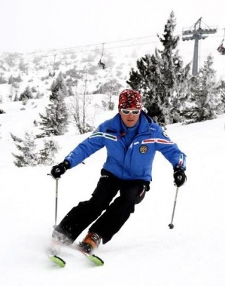  Instructores de esquí alpino 